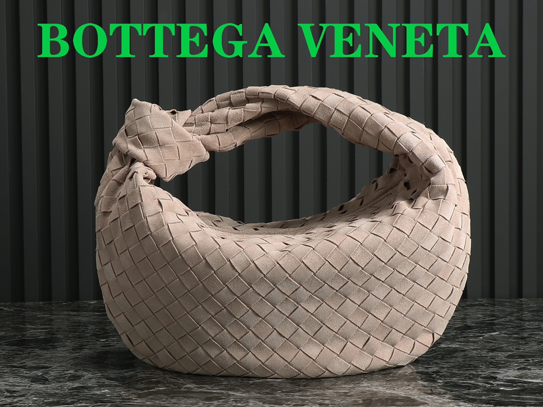 Bottega Veneta Hobo Bags